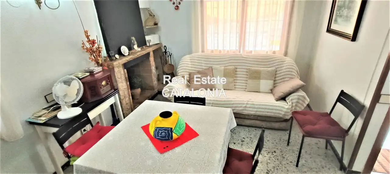 Wohnzimmer von Haus oder Chalet zum Verkauf in Vidreres mit Heizung, Privatgarten und Terrasse