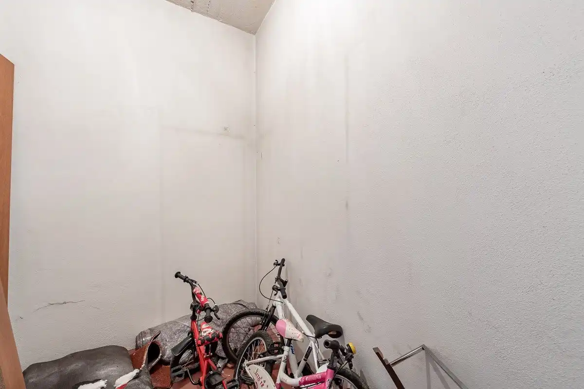 Flat for rent in Avenida DE LA ILUSTRACION, Campus de la Salud