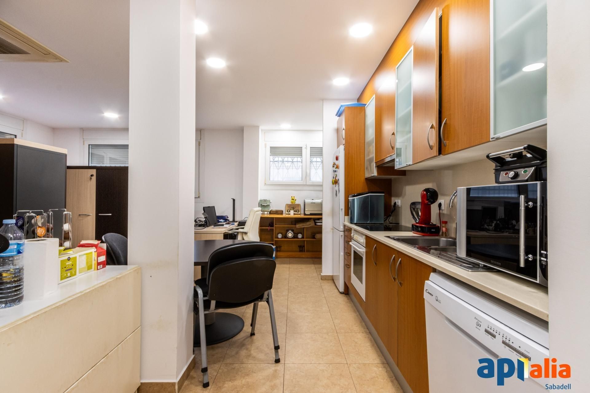Kitchen of Flat for sale in Sabadell  with Air Conditioner, Heating and Storage room