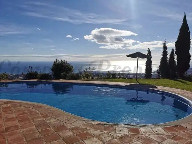 Houses for sale in Arenas