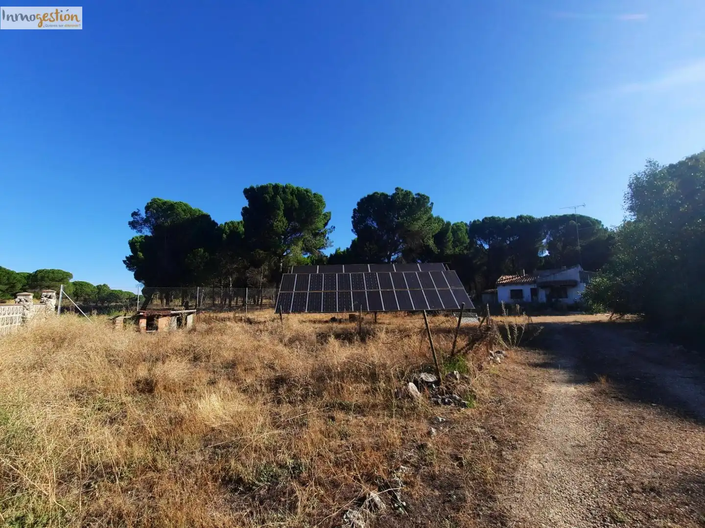 Houses for sale in Tudela de Duero  with Heating and Private garden