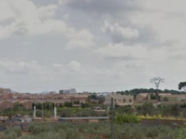 Terreno residenziale in vendita a Avinguda Mediterrania 4