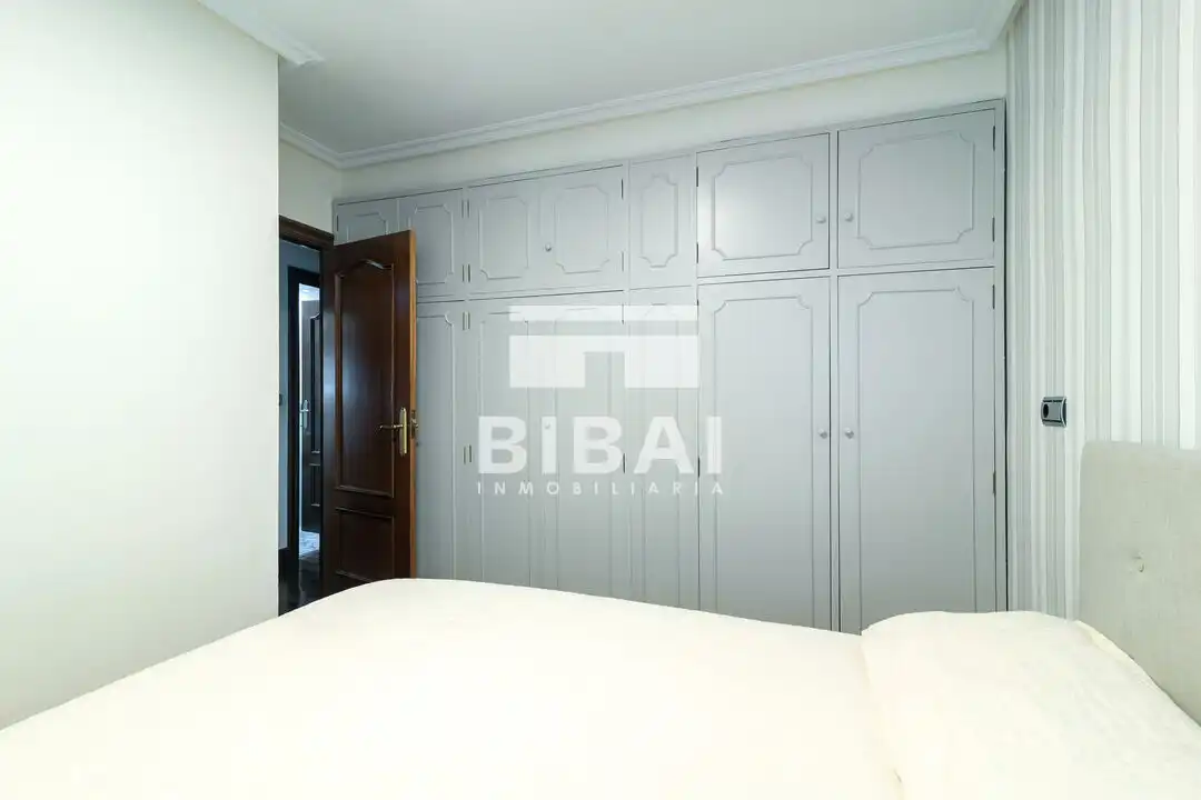 Schlafzimmer von Wohnung zum Verkauf in Arrasate / Mondragón mit Heizung, Abstellraum und Alarm