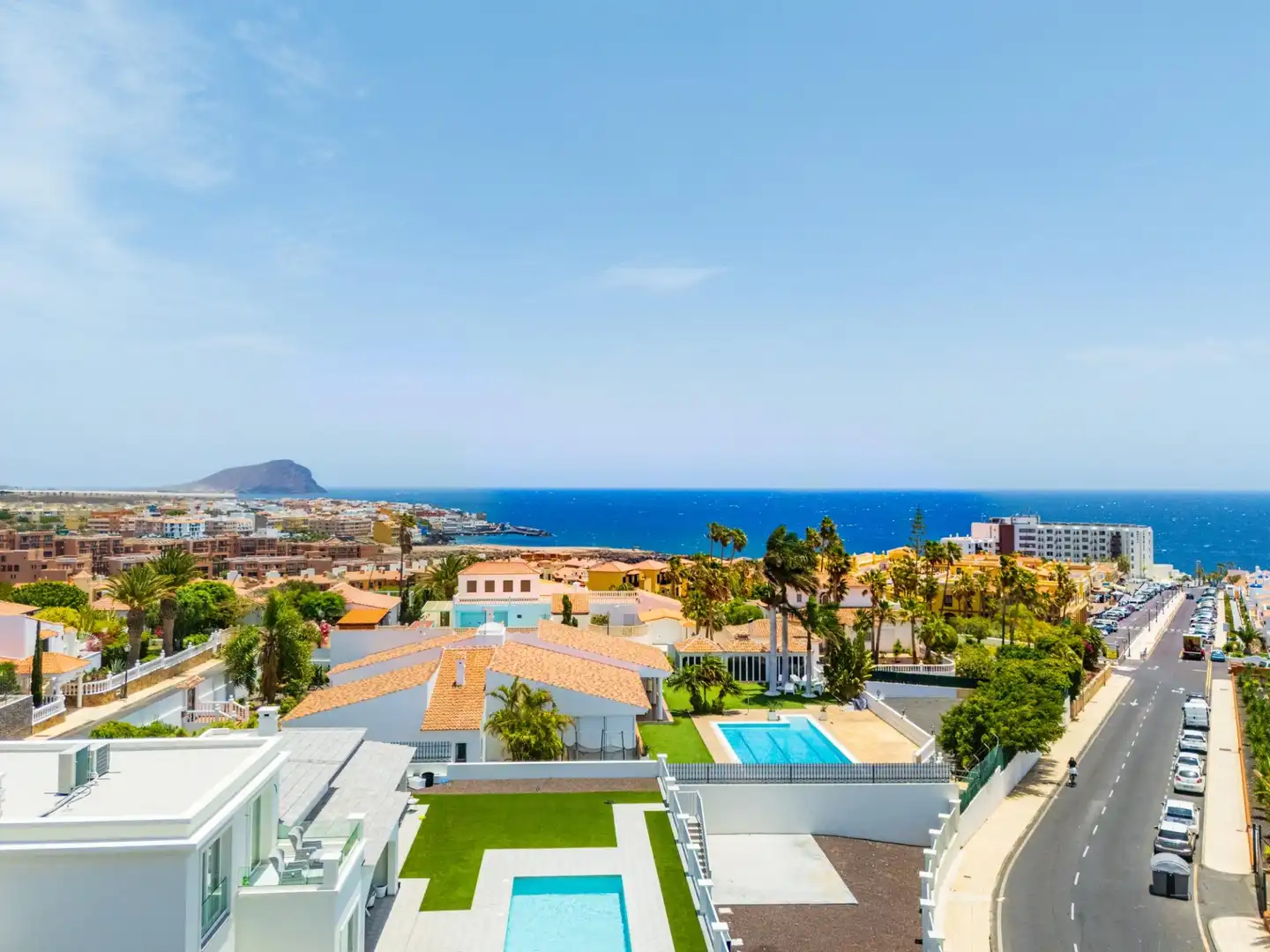 Exterior view of Houses for sale in San Miguel de Abona  with Air Conditioner, Private garden and Terrace