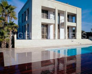 Exterior view of Country house to rent in Gavà  with Air Conditioner, Heating and Private garden