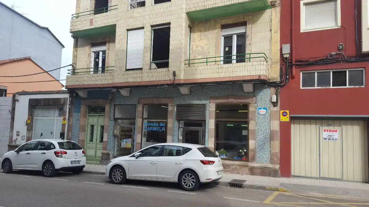 Exterior view of Commercial properties for sale in Torrelavega 