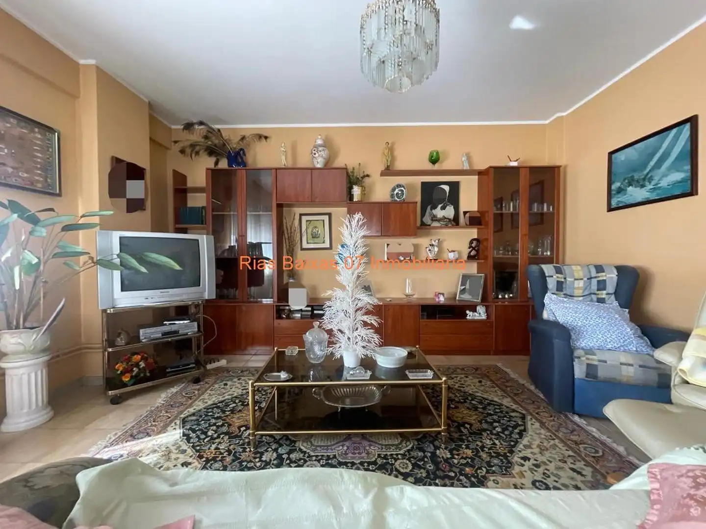 Houses for sale in Mos