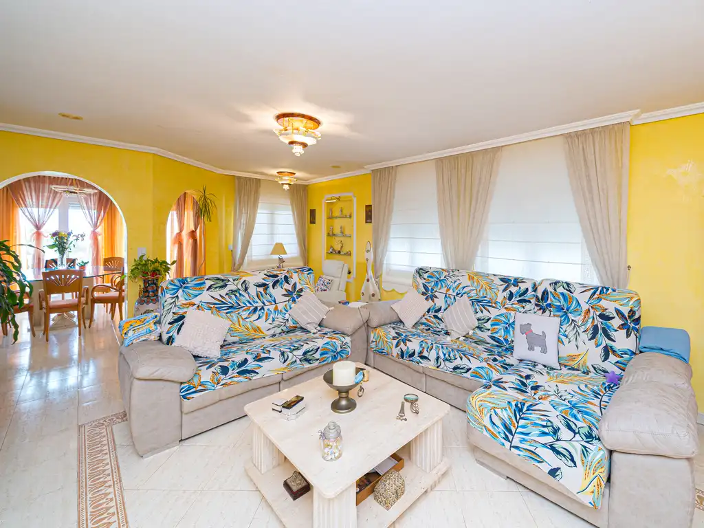 House with pool for sale in Coloma, imagen 5