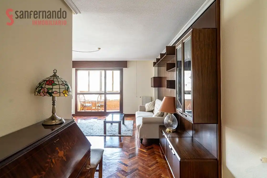 Wohnzimmer von Wohnung zum Verkauf in Santander mit Heizung, Parkett und Abstellraum