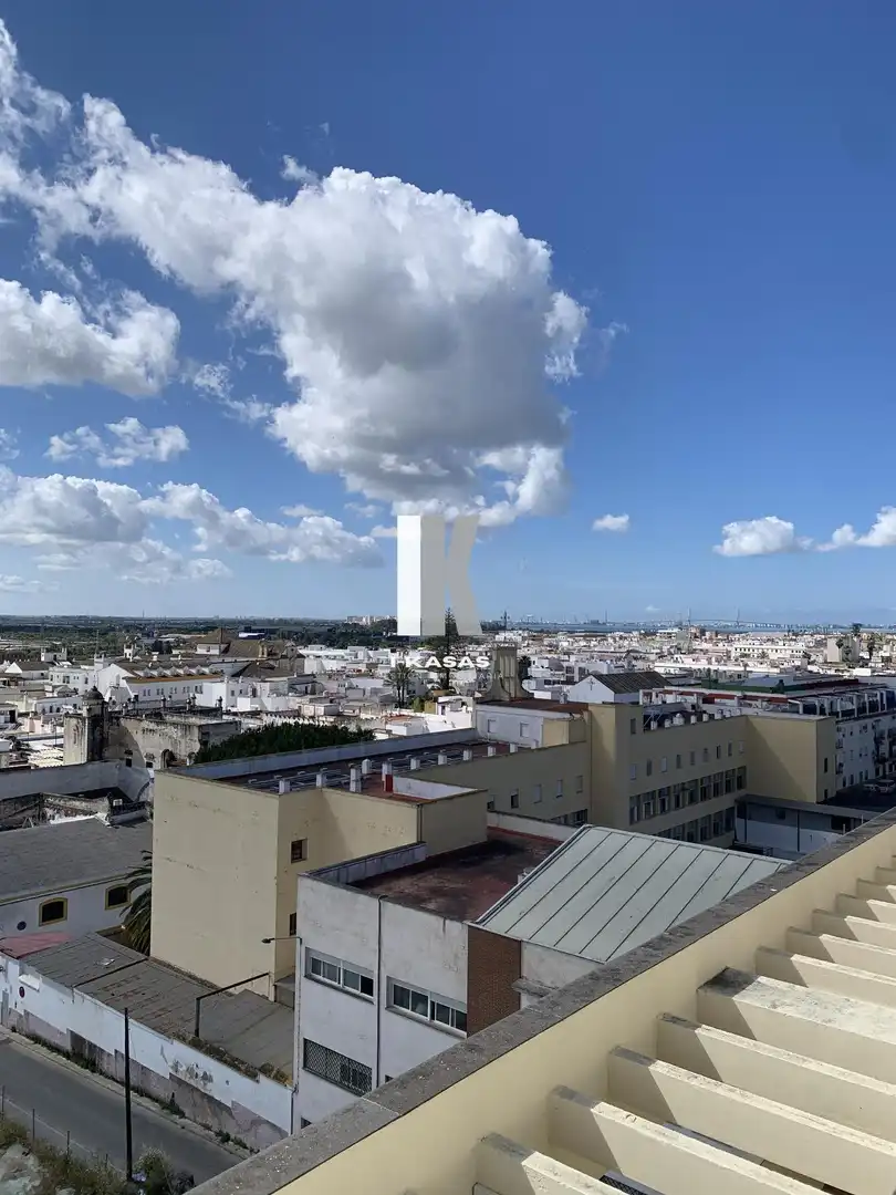 Exterior view of Flat for sale in El Puerto de Santa María  with Air Conditioner, Terrace and Storage room