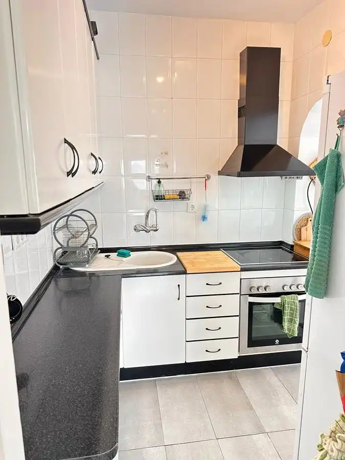 Cocina de Casa o chalet en venta en Almuñécar con Jardín privado, Terraza y Amueblado