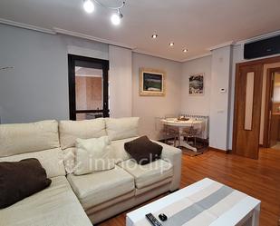 Living room of Flat for sale in Carbajosa de la Sagrada  with Air Conditioner, Heating and Storage room