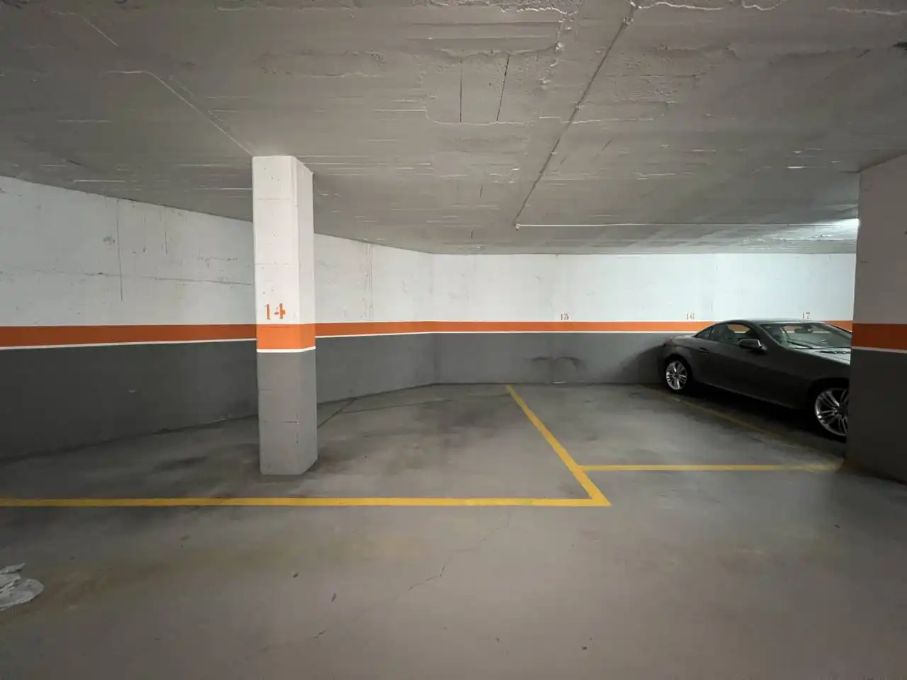 Parking à vendre à Lavoisier 57