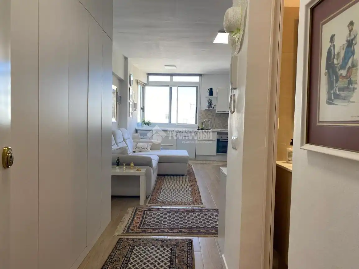 Estudio con ascensor en venta en Zona Martiánez, imagen 3