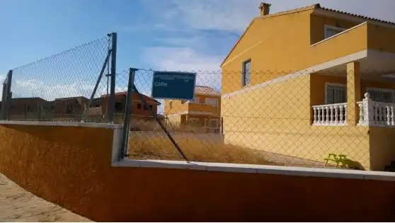 Casa adosada en venda en Chiva
