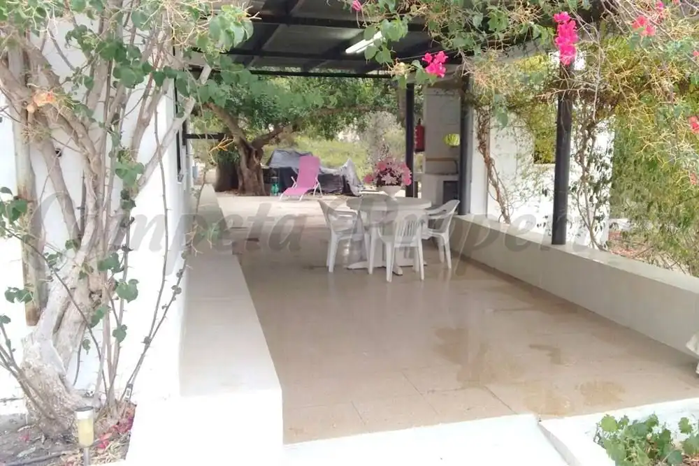 Casa amb jardí en venda a Canillas de Aceituno, imagen 4