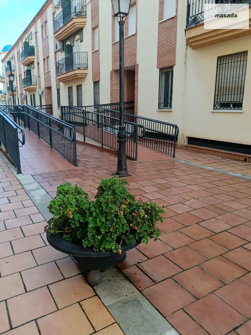 Terrassa de Pis en venda en Las Gabias amb Moblat