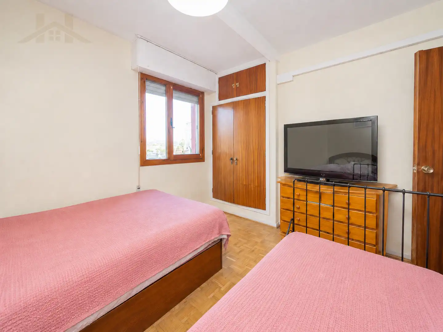 Habitación de Piso en venta en Moralzarzal con Calefacción y Piscina comunitaria