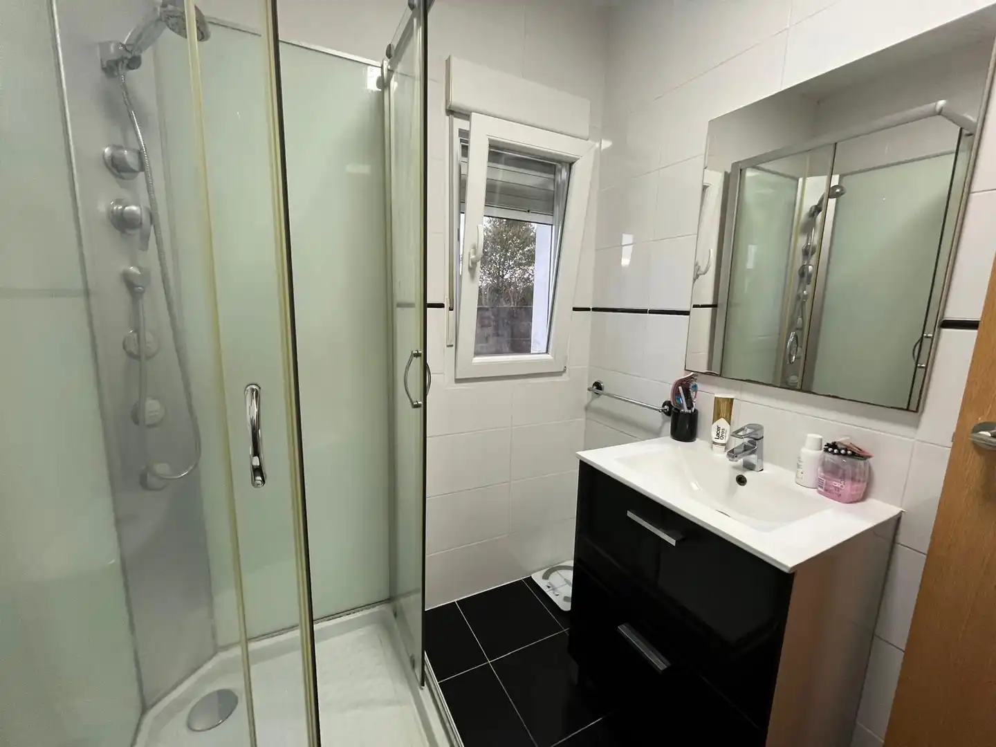Bathroom of Houses for sale in Oleiros  with Heating, Private garden and Terrace