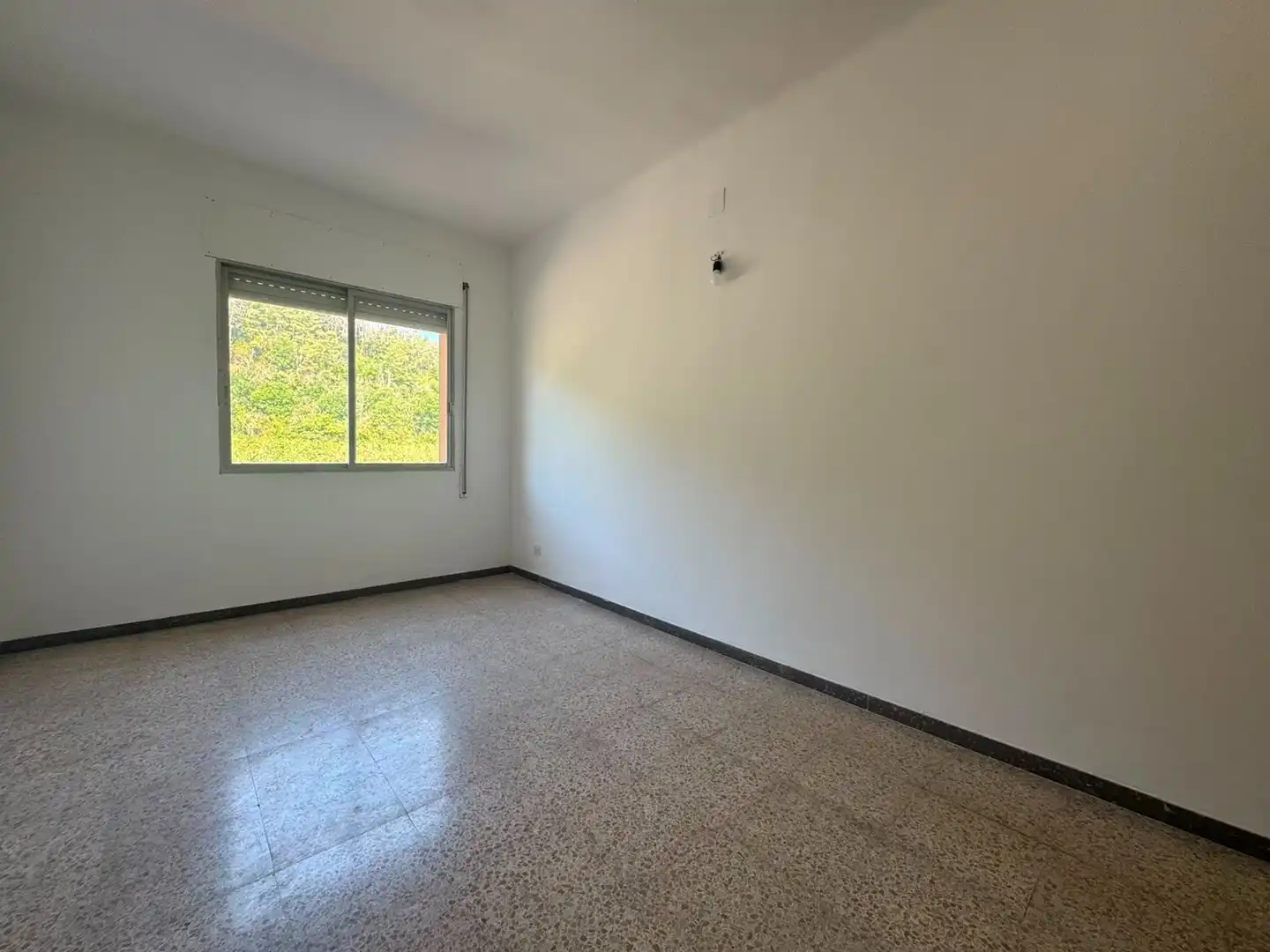 Bedroom of Flat for sale in Amer