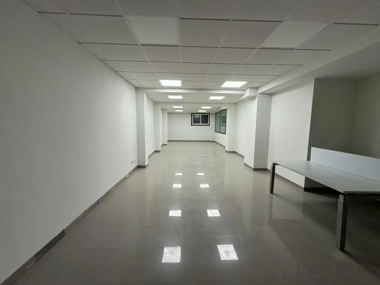 Oficina de lloguer a Avenida Camelias, 80, Camelias - Pi y Margall