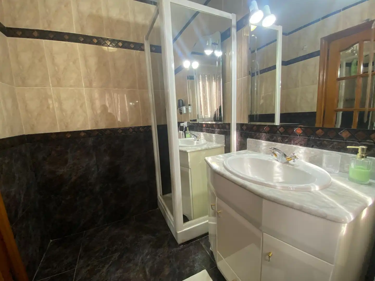 Casa con terraza en venta en Barrio Sámano, imagen 88