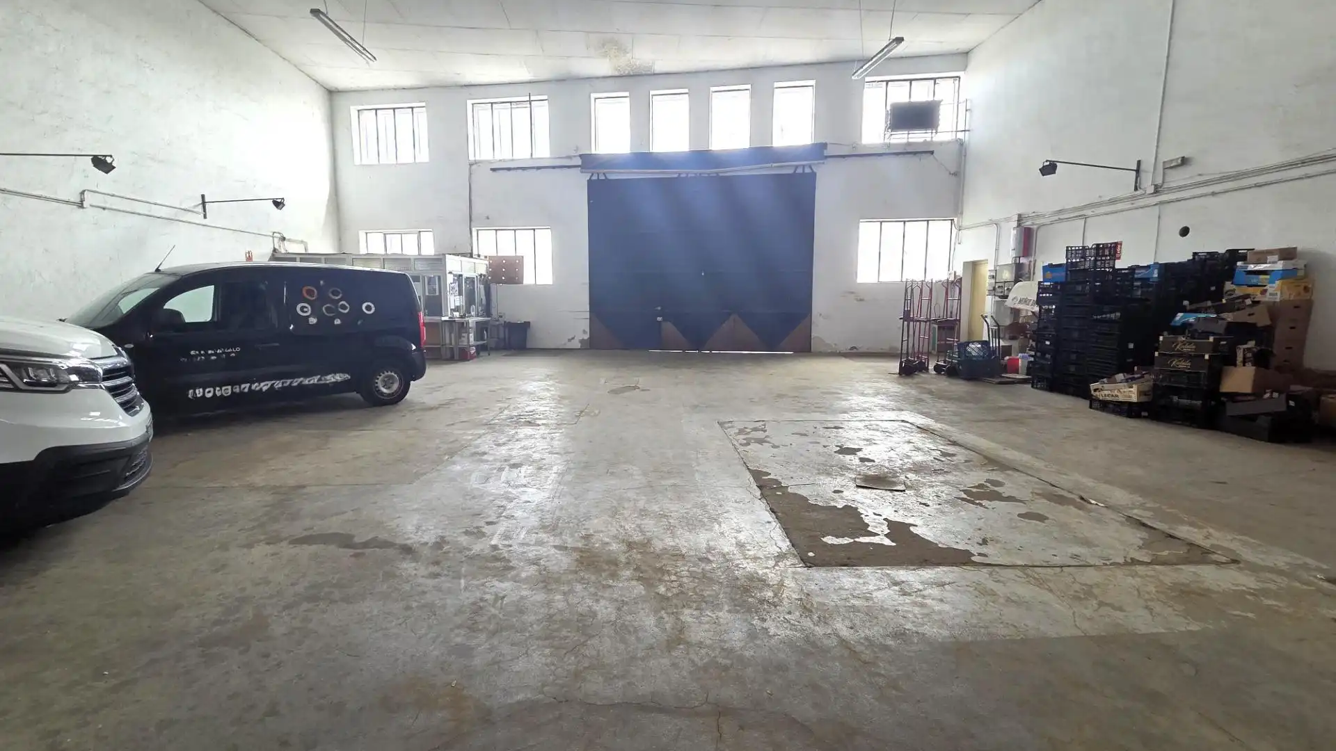 Nau industrial en venda en Ávila