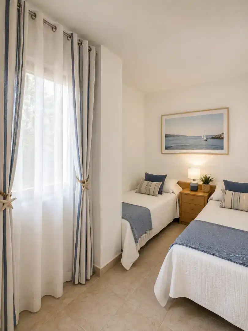 Schlafzimmer von Wohnung zur Miete in Palafrugell