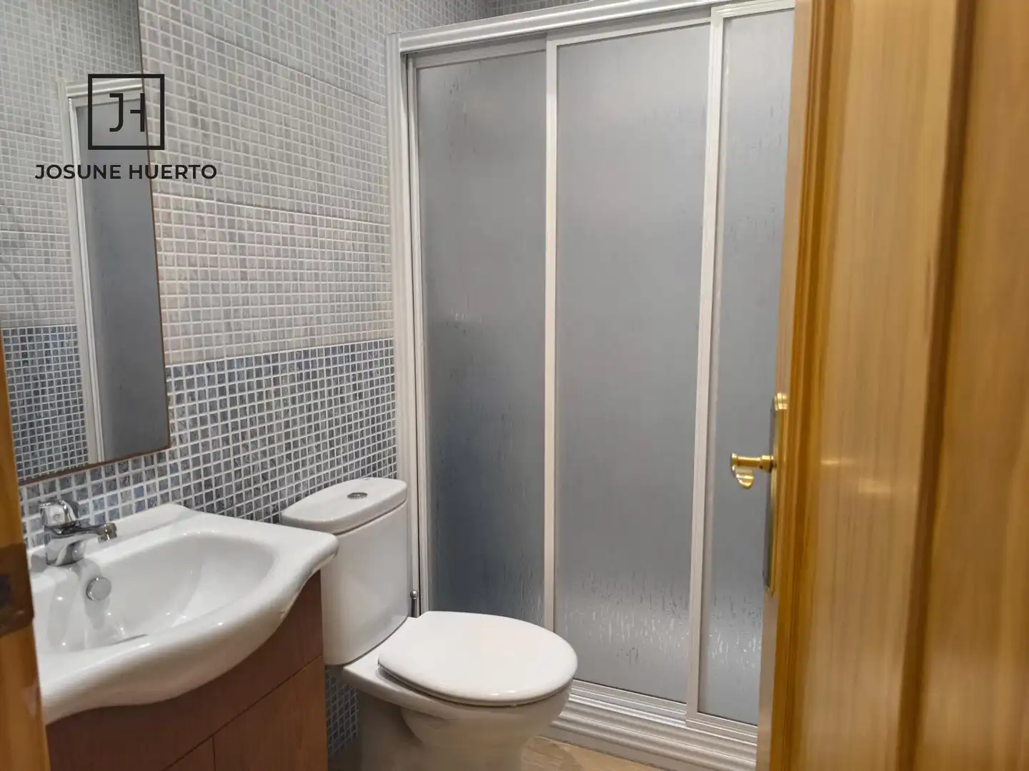Badezimmer von Haus oder Chalet zum Verkauf in Zalamea de la Serena mit Klimaanlage und Heizung