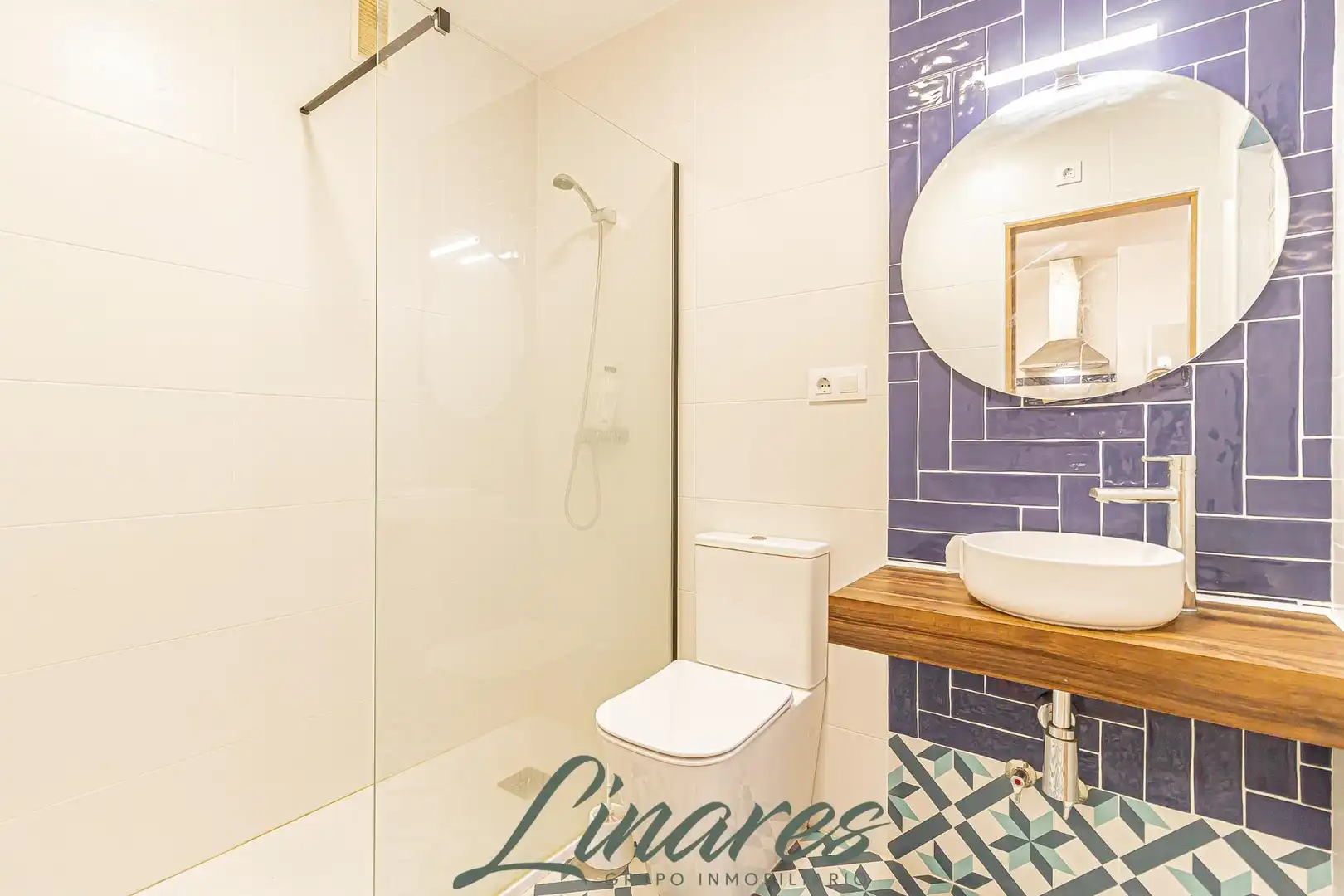 Bany de Apartament en venda en La Manga del Mar Menor amb Terrassa