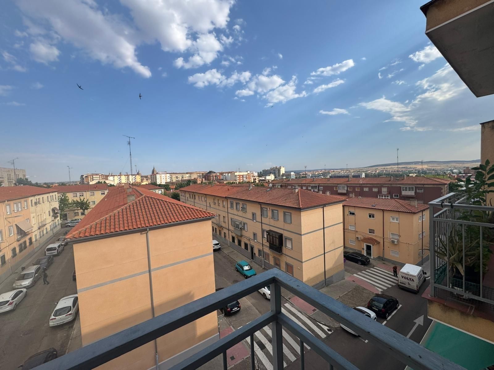 Vista exterior de Pis en venda en Salamanca Capital amb Calefacció, Parquet i Terrassa