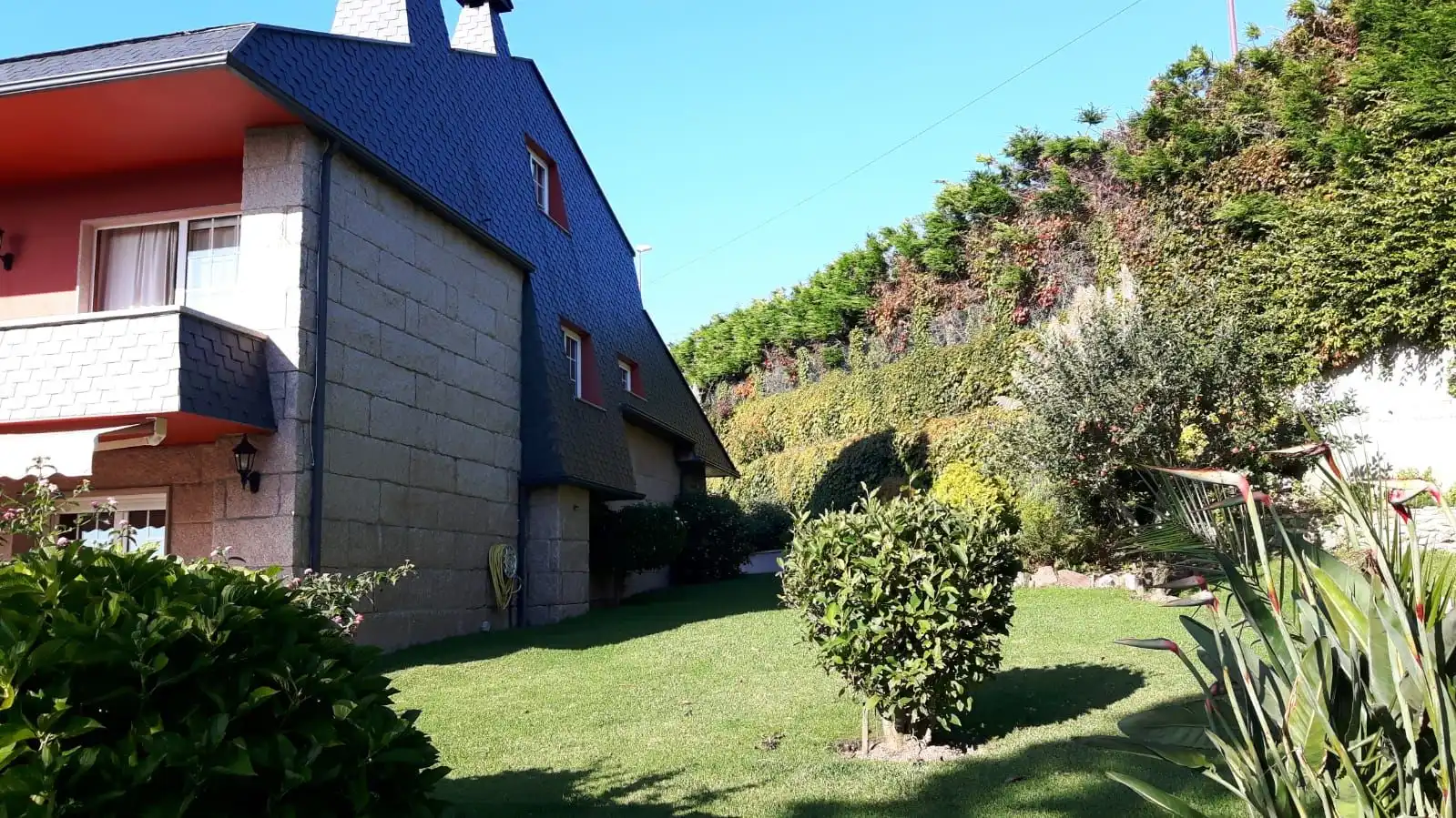 Casa o xalet en venda a Coruxo - Oia - Saiáns
