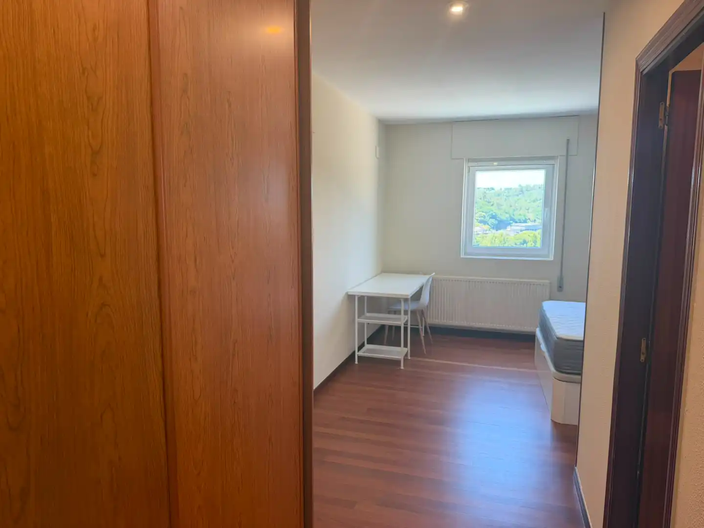 Habitación de Piso de alquiler en Lugo con Calefacción, Terraza y Amueblado