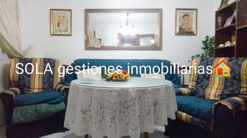 Foto 4 de Casa o chalet en venta en Travesía Obispo Basulto, Torreperogil, Jaén