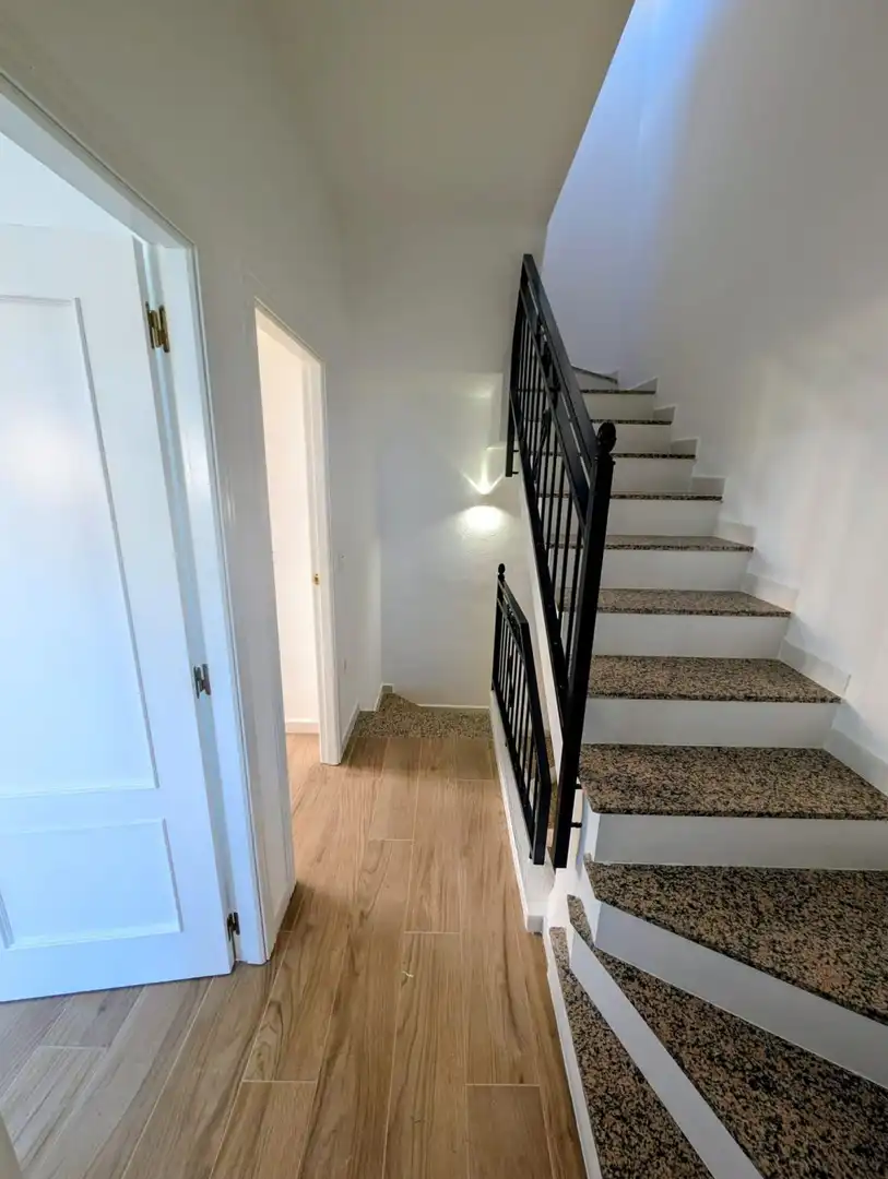 Detached house with pool for sale in Calle  Laguna de Fuentilleja, imagen 21