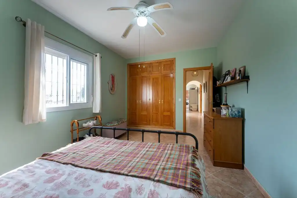 Casa rústica amb piscina en venda a Casarabonela, imagen 18