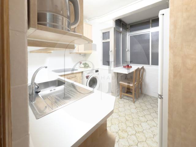 Piso en Alquiler en Avenida del Manzanares en Comillas