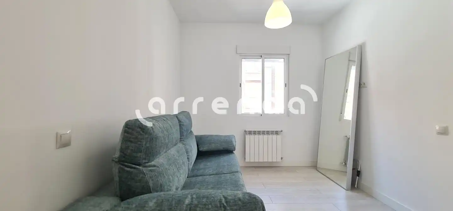 Bedroom of Flat for rent in Arganzuela