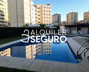 Swimming pool of Flat to rent in  Sevilla Capital  with Air Conditioner, Terrace and Swimming Pool