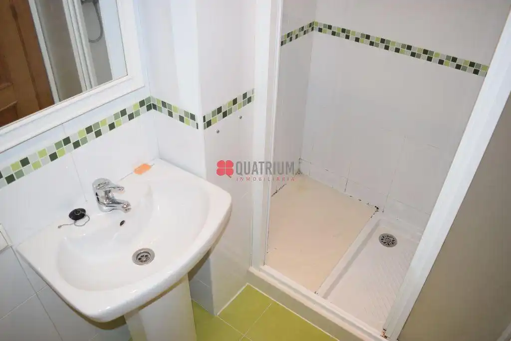 Piso con ascensor en venta en Rúa de Xosé M. López Ardeiro, imagen 18