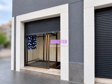 Local comercial en venta en Carrer GENERAL WEYLER