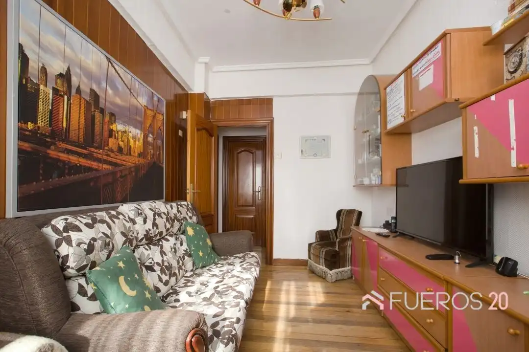 Wohnzimmer von Wohnung zum Verkauf in Barakaldo  mit Terrasse, Abstellraum und Möbliert