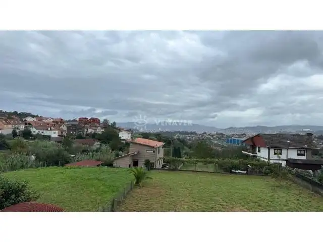 Casa o xalet en venda a Valadares - Beade