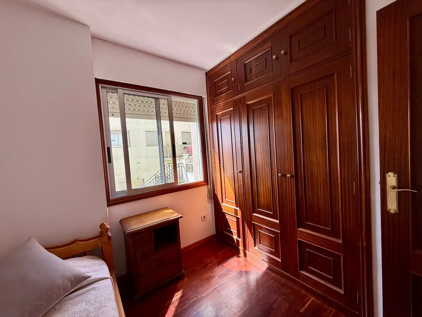 Bedroom of Flat for sale in O Grove    with Storage room, Furnished and Oven