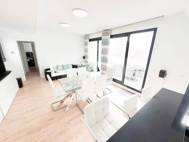 Piso en Venta en Los Guindos - Parque Mediterráneo - Santa Paula