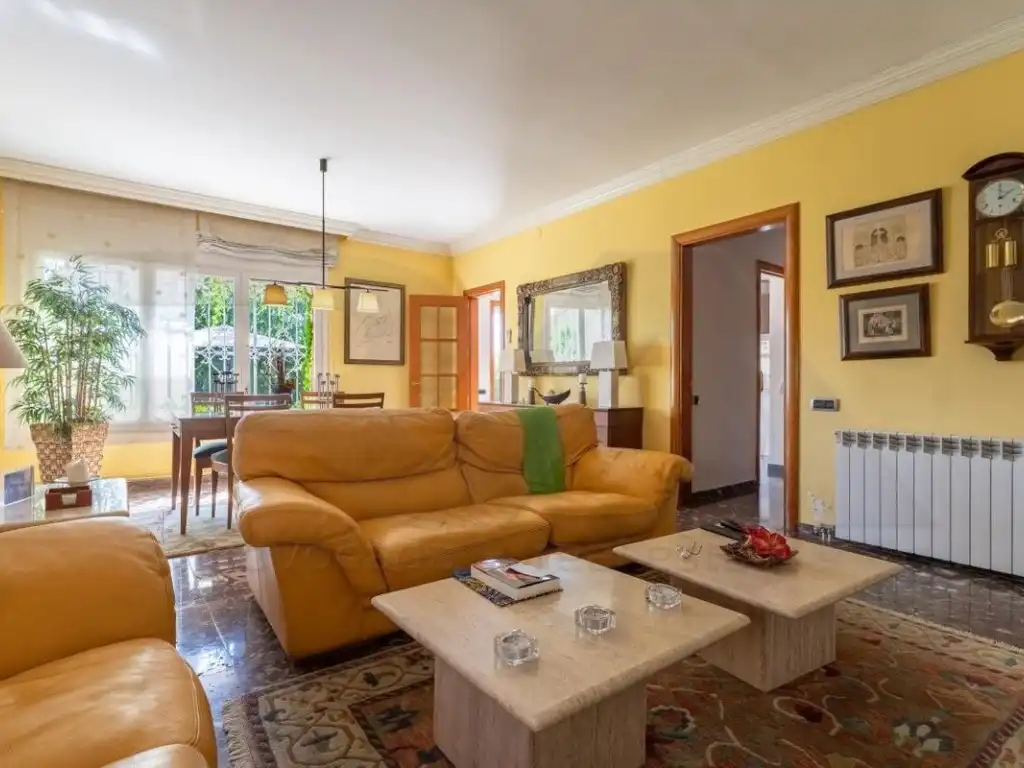 Sala d'estar de Casa o xalet en venda en Tarragona amb Aire condicionat, Jardí privat i Terrassa