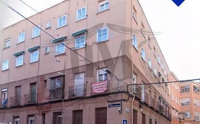 Exterior view of Flat for sale in  Madrid Capital  with Heating, Parquet flooring and Alarm