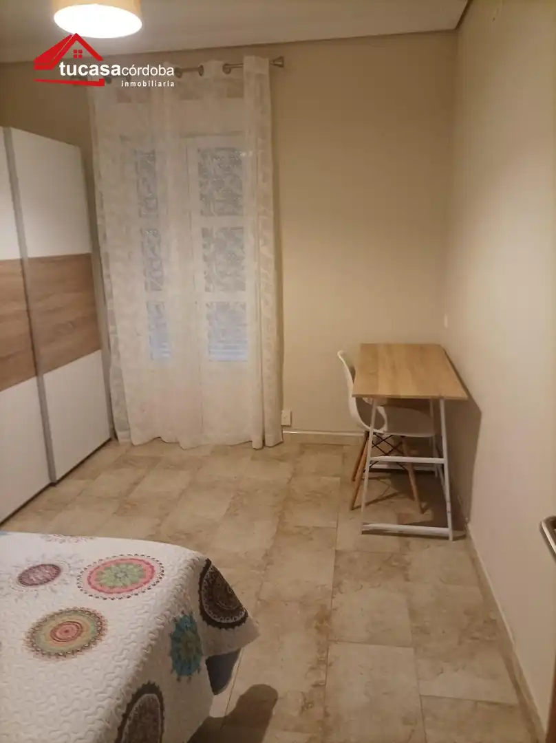Habitación de Piso en venta en Córdoba con Aire acondicionado y Amueblado