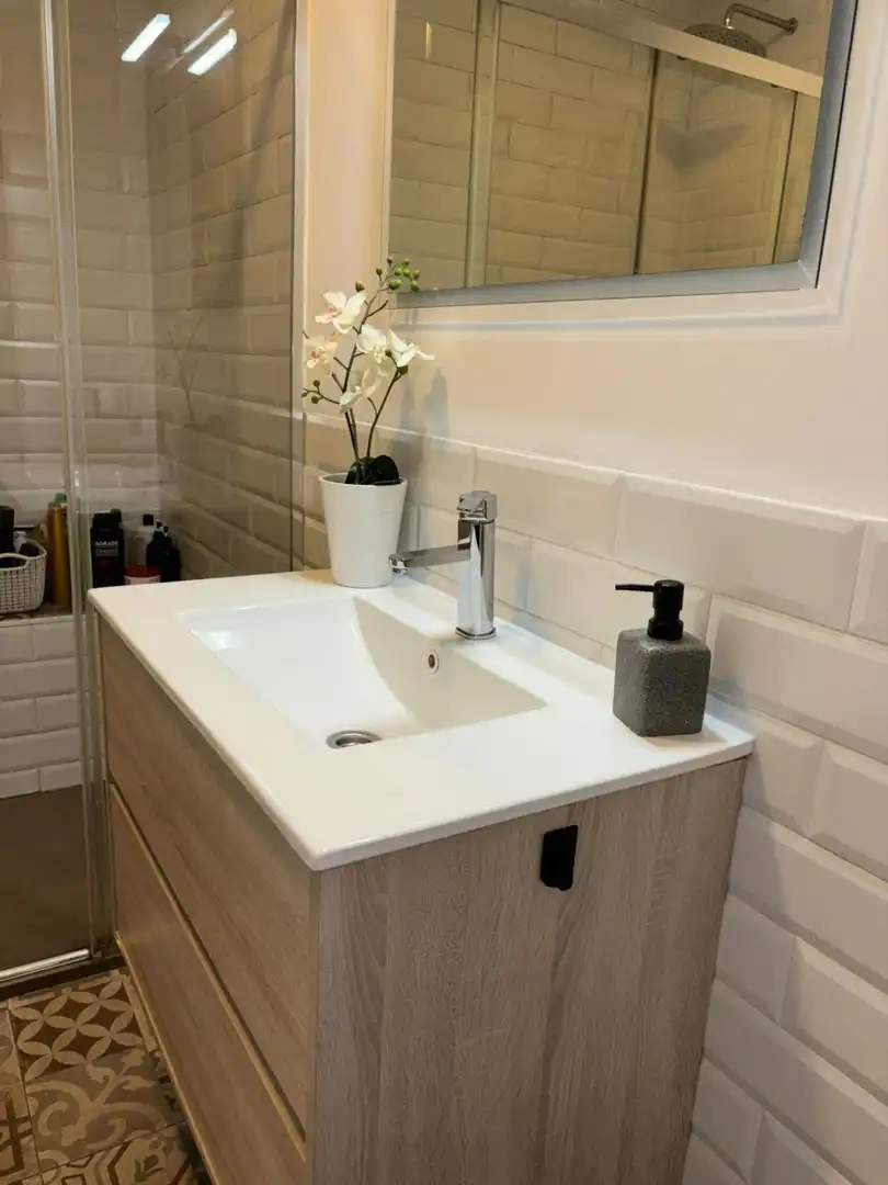 Baño de Ático de alquiler en Alcalá de Guadaira con Aire acondicionado, Calefacción y Terraza