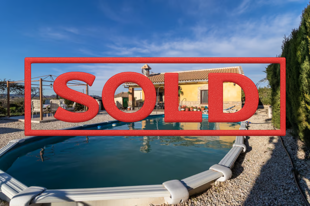 Vista exterior de Casa o chalet en venta en Pliego con Trastero